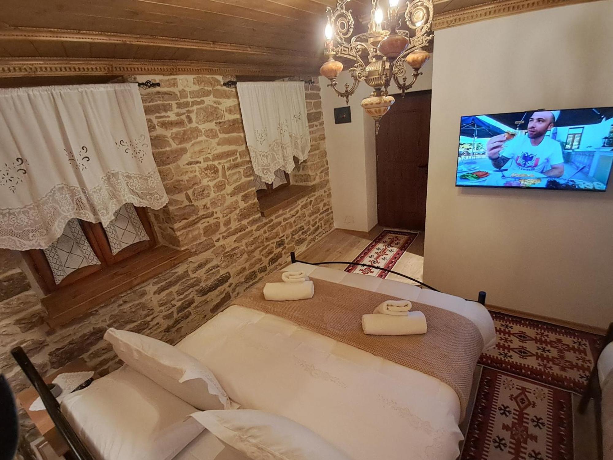 Guest House Hasko Gjirokastër Kamer foto