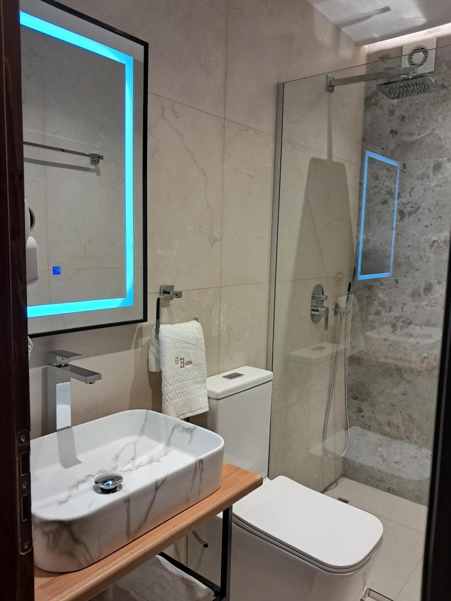 Guest House Hasko Gjirokastër Buitenkant foto